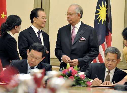 DATUK SERI MOHD NAJIB TUN ABDUL RAZAK