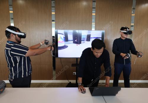 METAHRISE VIRTUAL EXPERIENCE