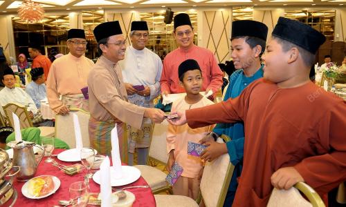 PTJ19_01082012_KKLW