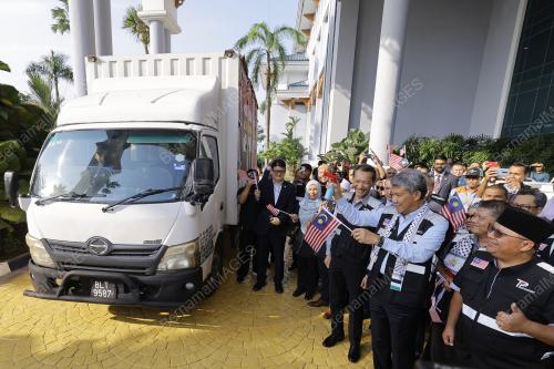 DATUK SERI MOHAMAD HASSAN