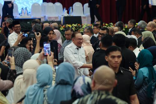 DATUK SERI ANWAR IBRAHIM