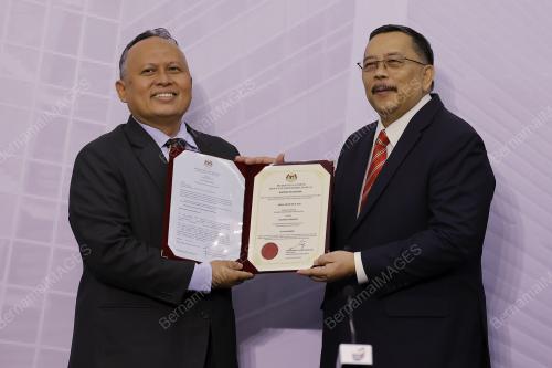 TAN SRI ABDUL GHANI SALLEH