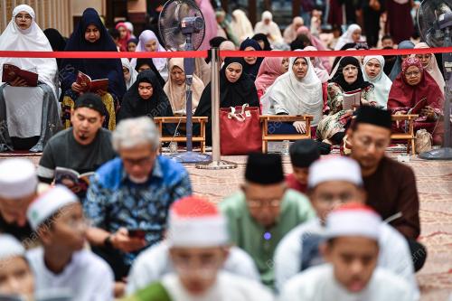 DATUK DR MOHD NAIM MOKHTAR