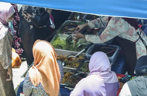 SISA MAKANAN RAMADAN