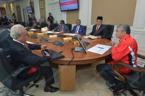 PTJ19_08062017_ZAHID_HLC