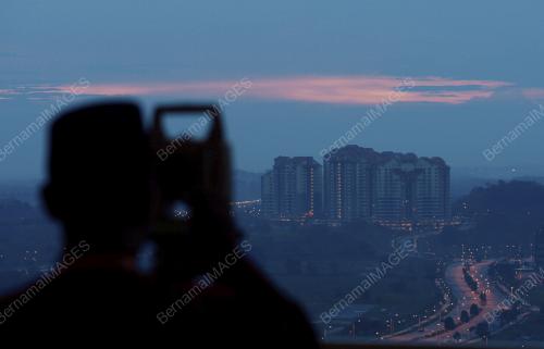 PTJ19_08072013_ANAK_BULAN