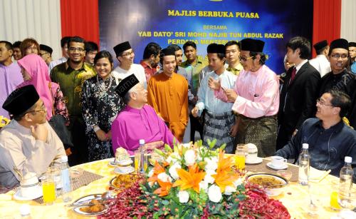 DATUK SERI NAJIB TUN RAZAK