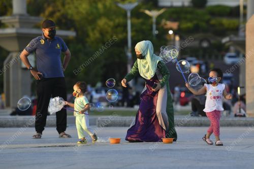 BERIADAH DI PUTRAJAYA