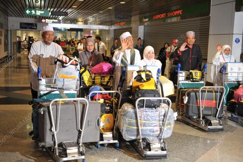 PTJ19_10102014_HAJI