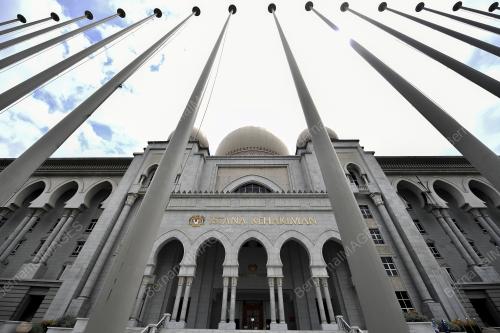 ISTANA KEHAKIMAN