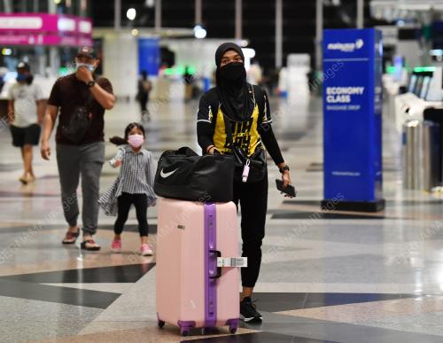 SITI NUR ALIA MANSOR