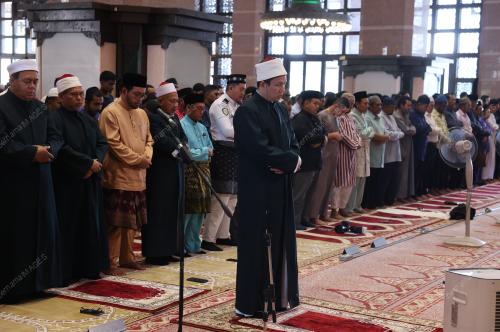DR ZULKIFLI HASAN