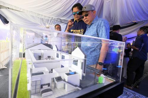 DATUK MAHMUD ABBAS