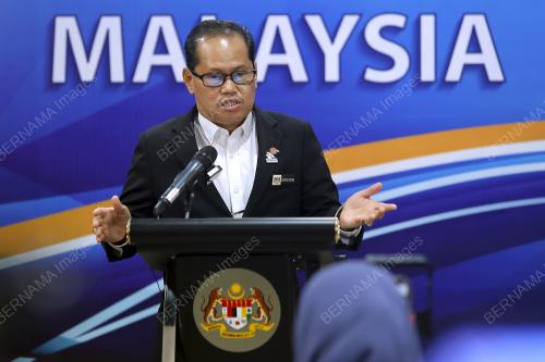 DR MOHD AZAM AHMAD