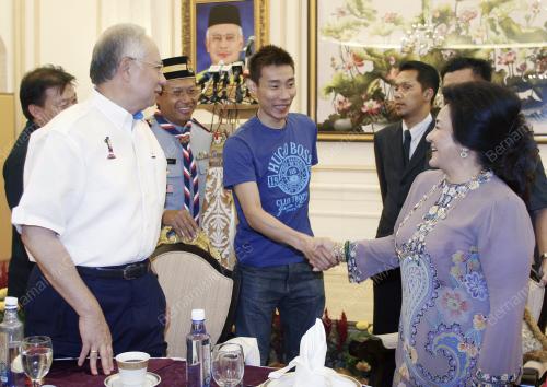 ROSMAH MANSOR