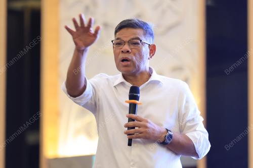 DATUK SERI SAIFUDDIN NASUTION ISMAIL