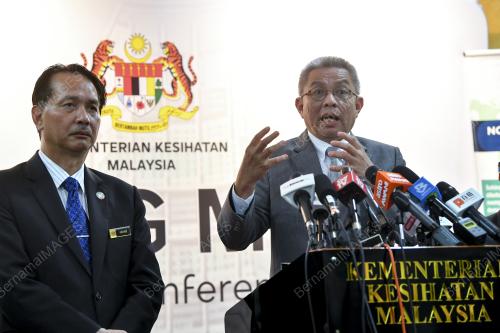 DATUK SERI DR ADHAM BABA