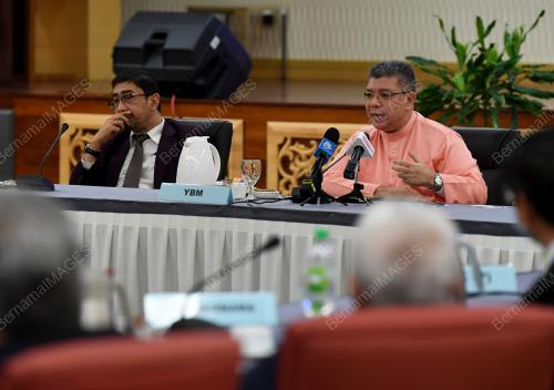 DATUK SAIFUDDIN ABDULLAH