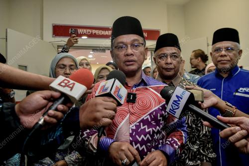 DATUK DR MOHD NA'IM MOKHTAR