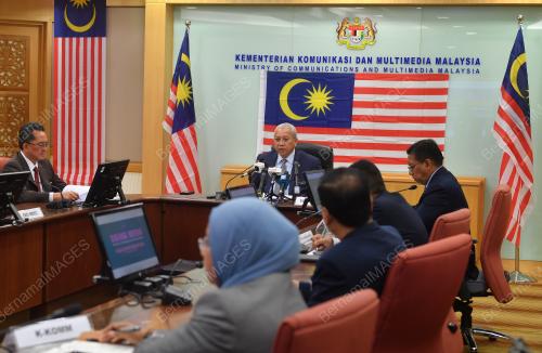 TAN SRI ANNUAR MUSA