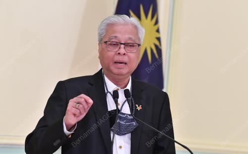 DATUK SERI ISMAIL SABRI YAAKOB