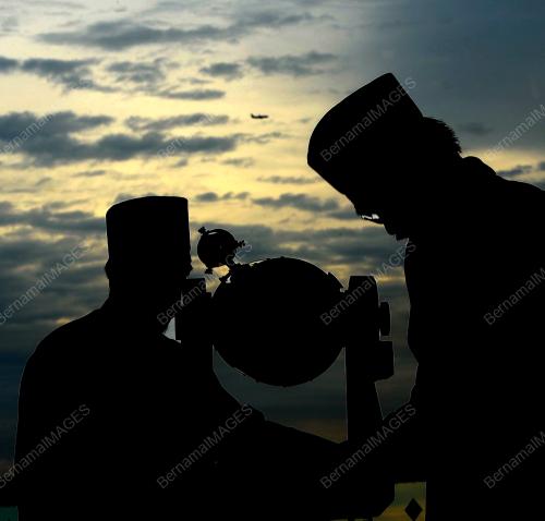 PTJ19_19072012_ANAK_BULAN
