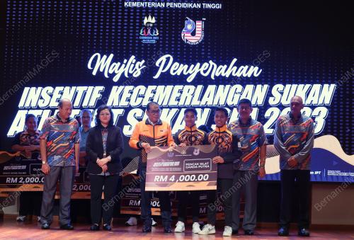 DATUK SERI MOHAMED KHALED NORDIN