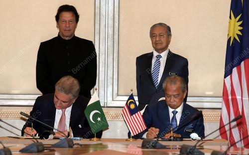 PTJ19_20112018_PM_PAKISTAN