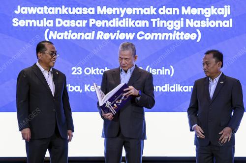 DATUK SERI FADILLAH YUSOF