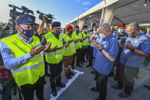 DATUK SERI FADILLAH YUSOF