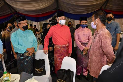 DATUK SERI ISMAIL SABRI YAAKOB