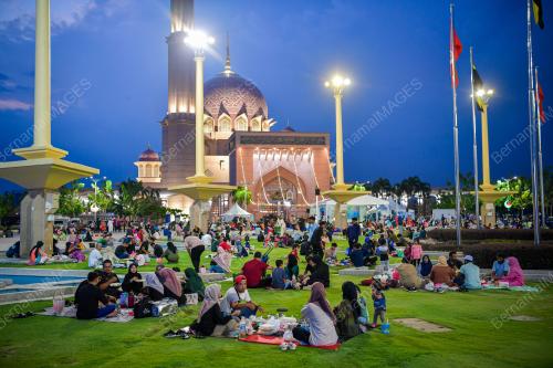 IFTAR MADANI