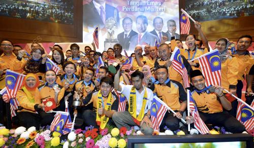 PTJ19_29012015_TANGAN_EMAS