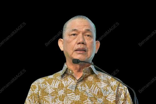 DATUK SERI FADILLAH YUSOF