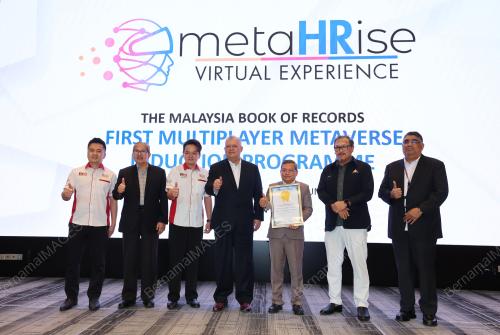 TAN SRI MOHAMAD SALIM FATEH DIN