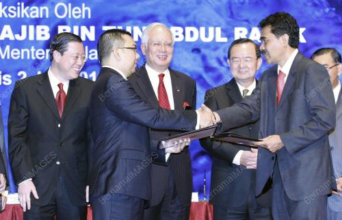 DATUK SERI MOHD NAJIB TUN ABDUL RAZAK