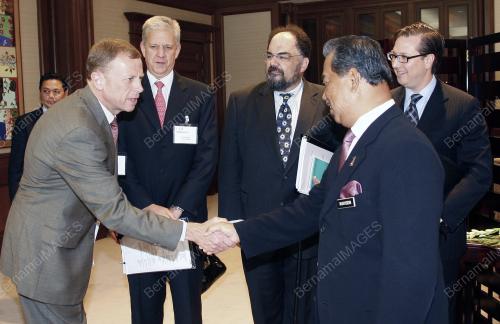 MUHYIDDIN YASSIN
