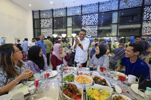 DATUK SERI SAIFUDDIN NASUTION ISMAIL
