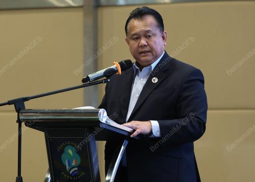 DATUK SERI ALEXANDER NANTA LINGGI
