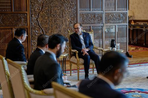 DATUK SERI ANWAR IBRAHIM