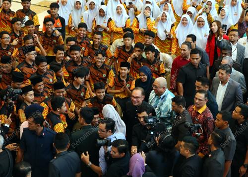 DATUK SERI ANWAR IBRAHIM