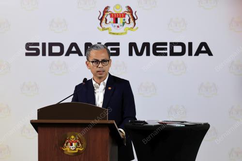 FAHMI FADZIL