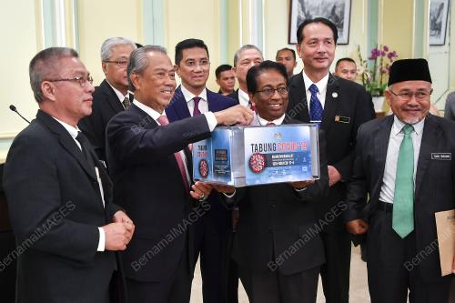 TAN SRI MUHYIDDIN YASSIN