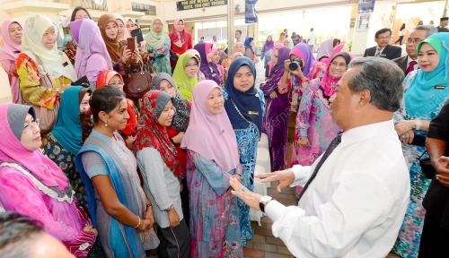 TAN SRI MUHYIDDIN YASSIN