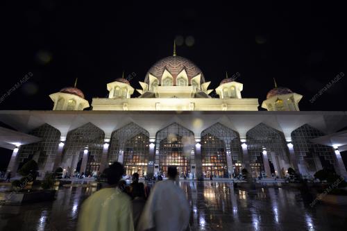 SOLAT TARAWIH
