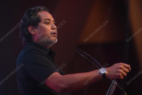 KHAIRY JAMALUDDIN
