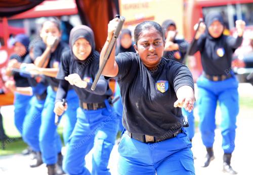 PTJ20_24052012_BELIA