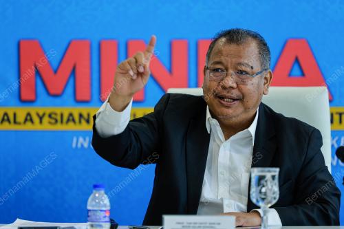 PROF TAN SRI DR NOOR AZLAN GHAZALI