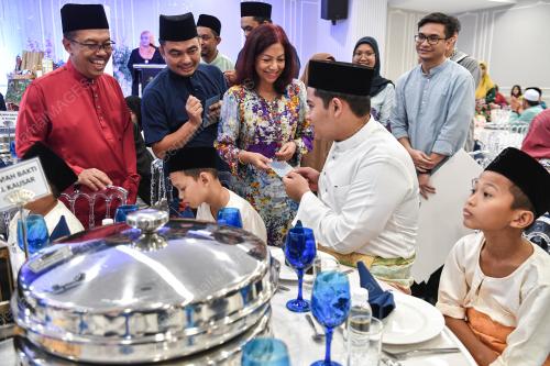 DATUK SERI SURIANI AHMAD