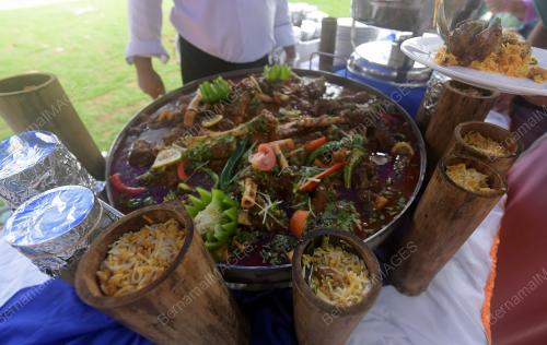 PTJ20_27042018_D_TANDOOR